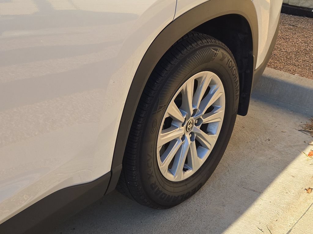 Used 2024 Toyota Grand Highlander FWD image 9