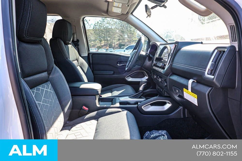 Certified 2025 Nissan Frontier SV w/ SV Convenience Package RWD image 20