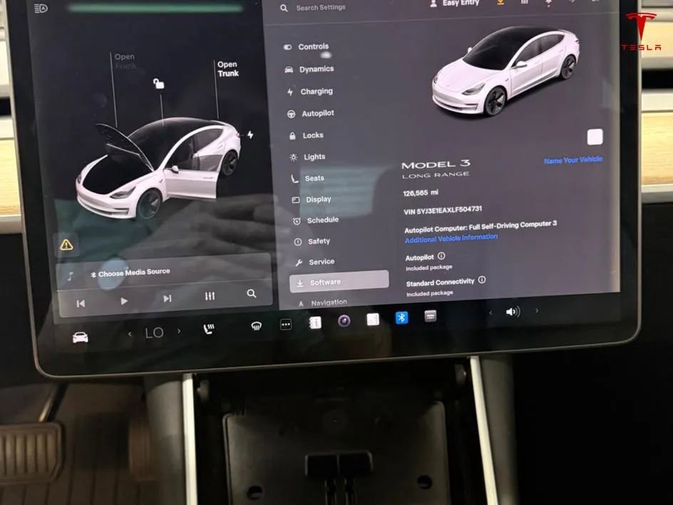Used 2020 Tesla Model 3 Standard Range Plus RWD image 13