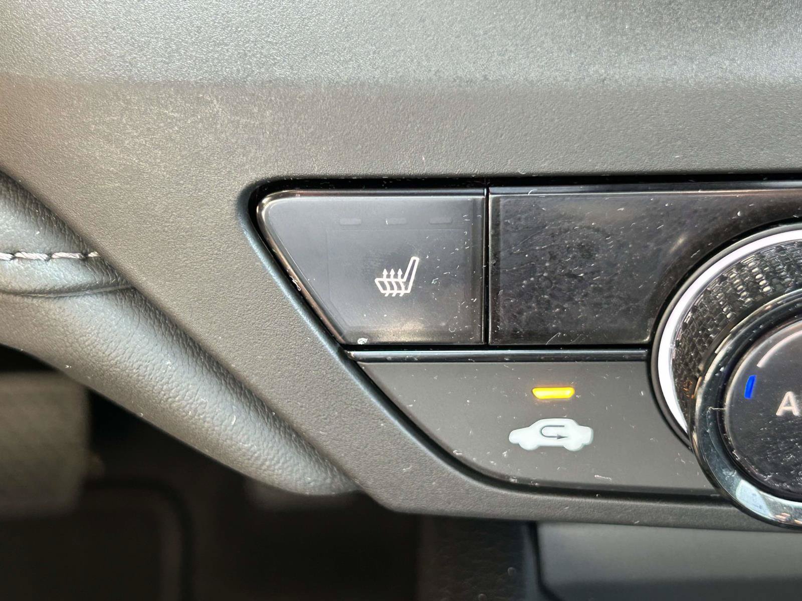 Certified 2024 Honda Accord EX image 17