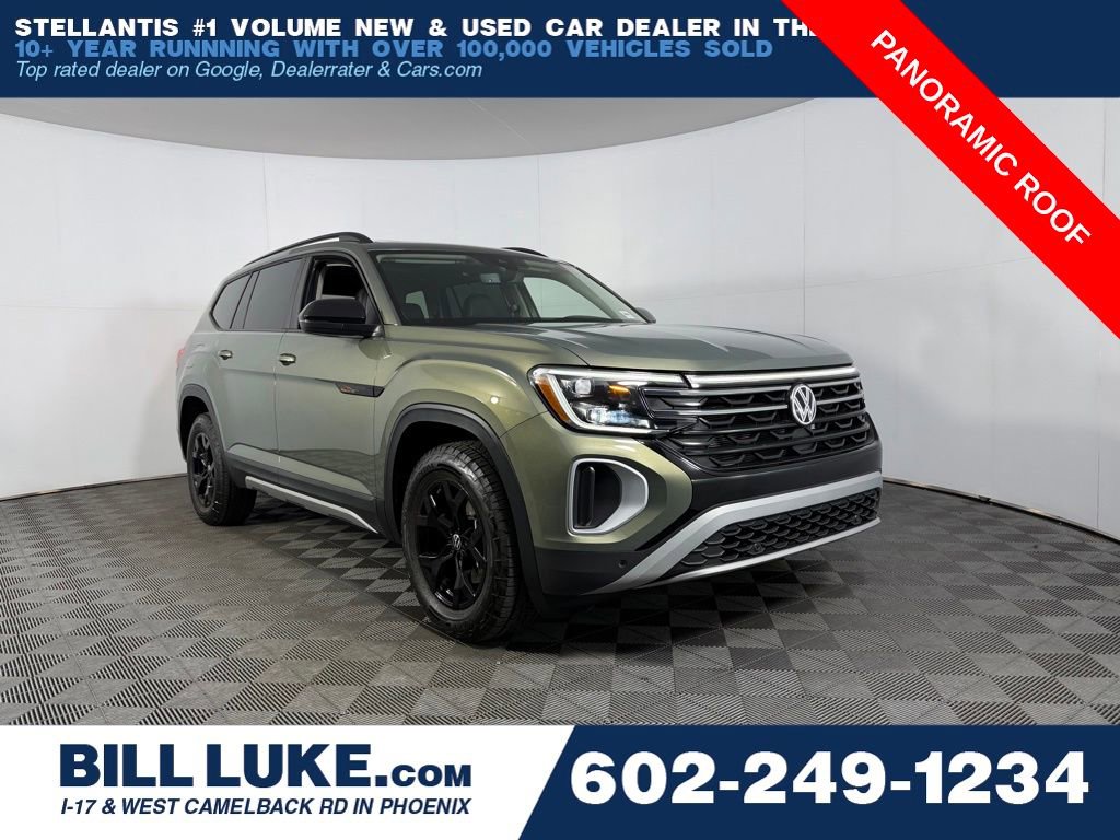 Used 2024 Volkswagen Atlas Peak Edition SE AWD/4WD image 1