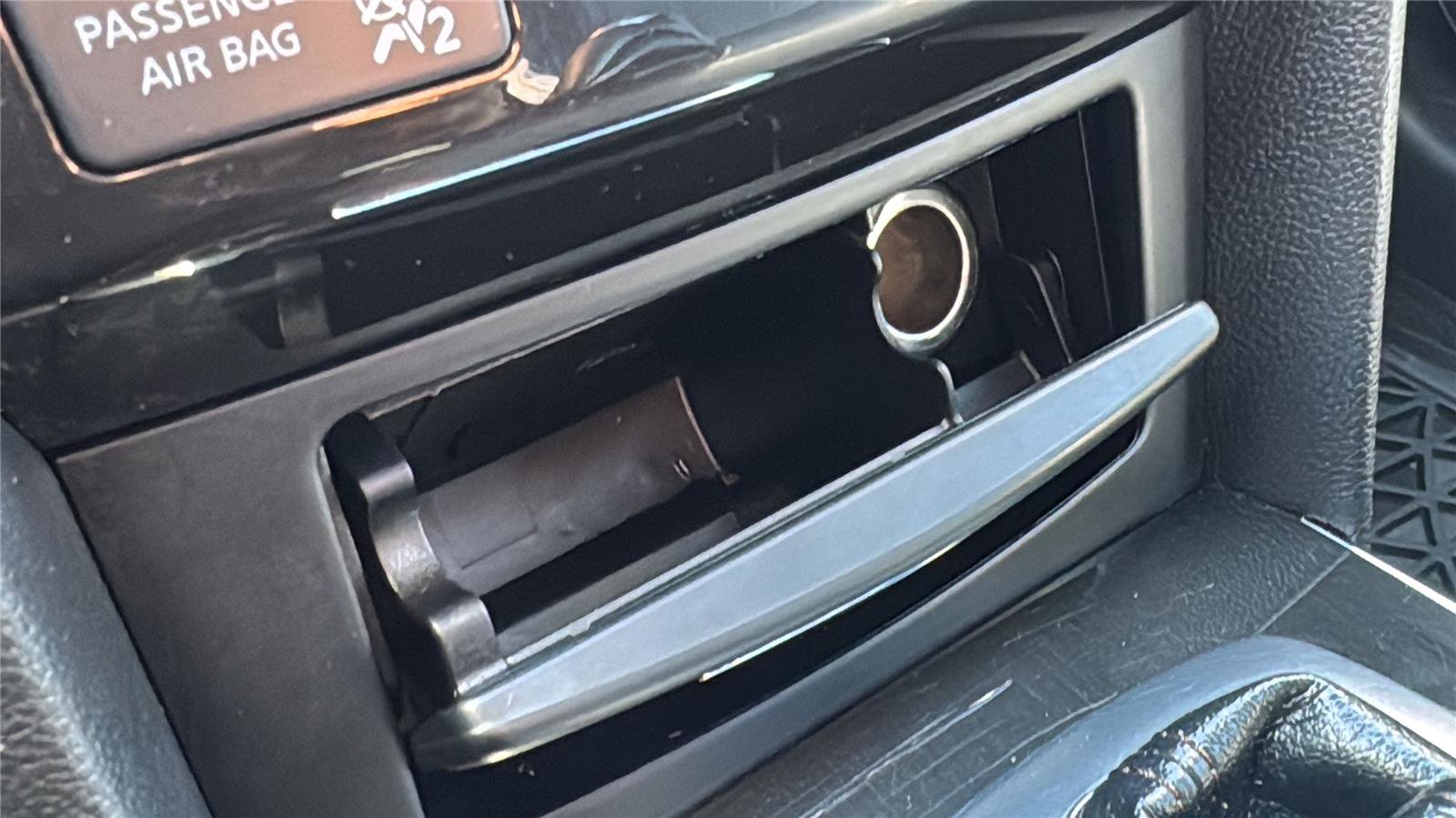 Used 2017 INFINITI QX70 AWD image 19