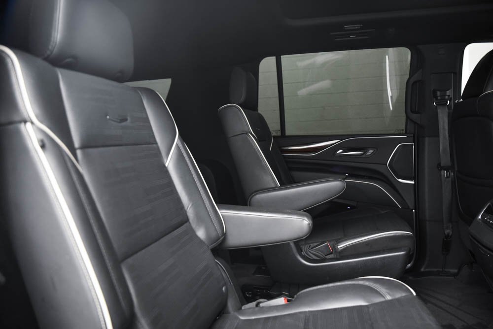 Certified 2023 Cadillac Escalade ESV Premium Luxury image 14