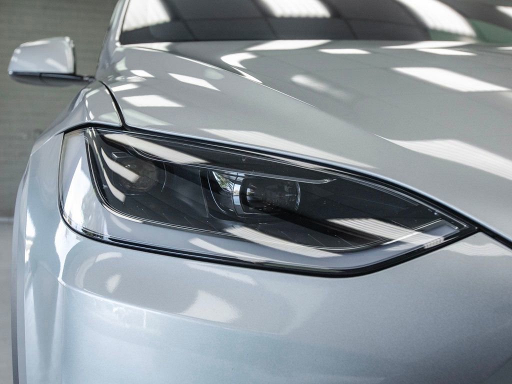 Used 2024 Tesla Model X image 14