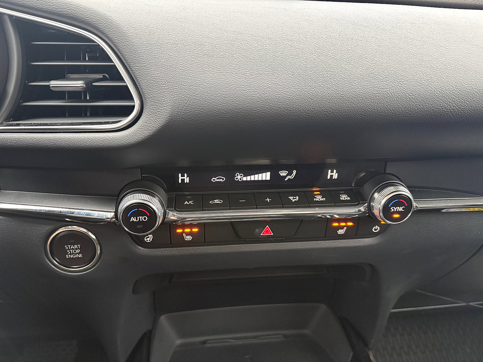 Used 2025 MAZDA CX-30 2.5 Turbo w/ Premium Plus Pkg image 10