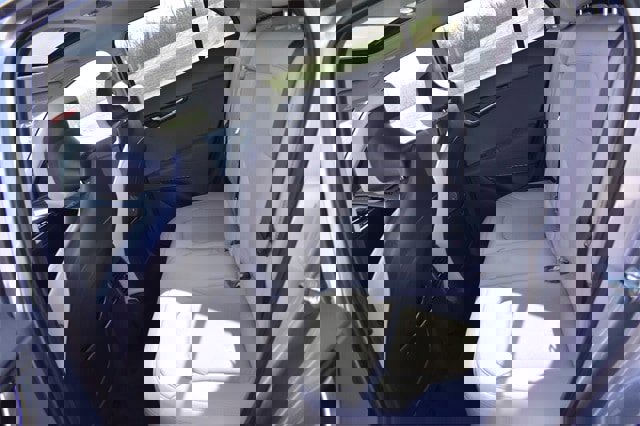 New 2025 Kia Niro EX Touring image 18