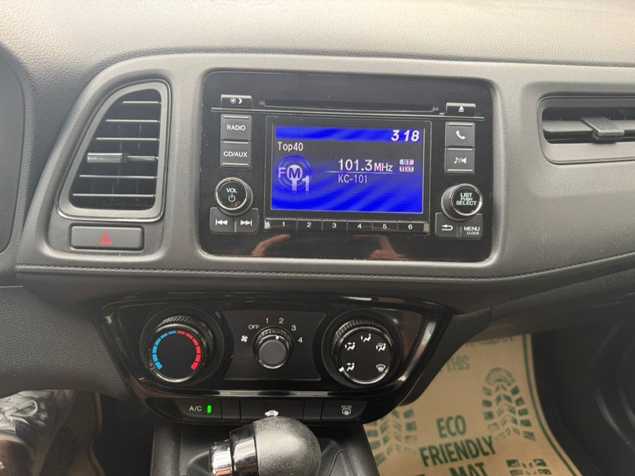 Used 2018 Honda HR-V LX image 18