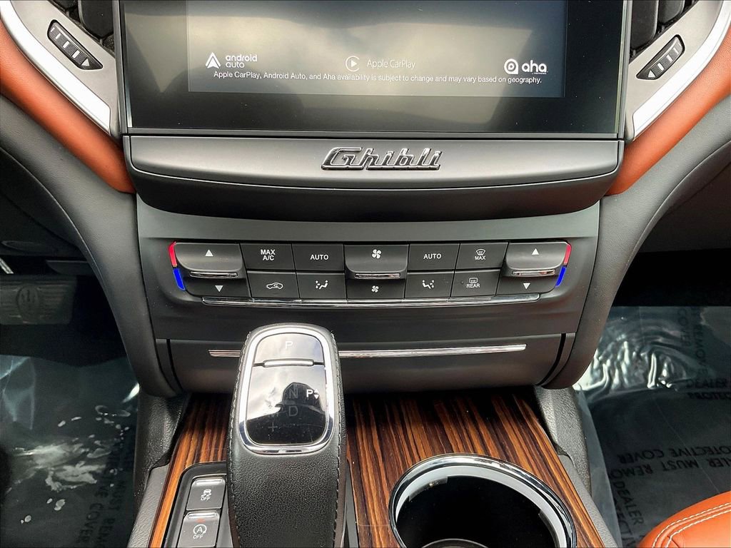 Used 2019 Maserati Ghibli S GranLusso AWD/4WD image 15