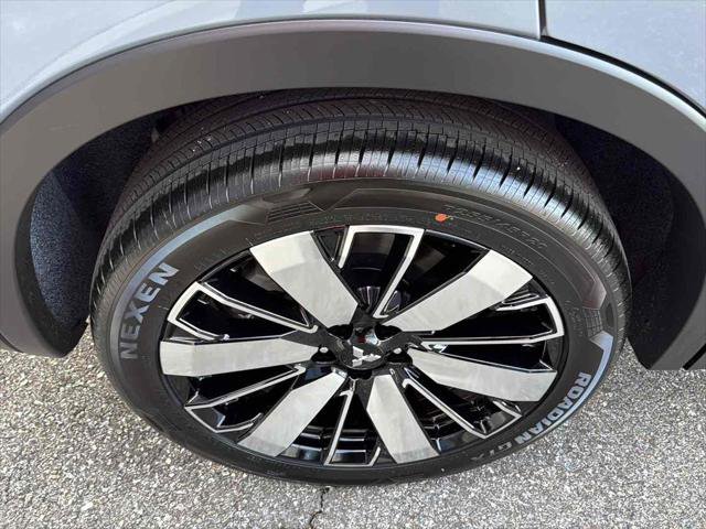 New 2026 Mitsubishi Outlander SE image 13