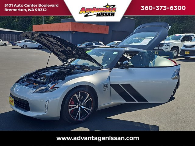 Used 2020 Nissan 370Z w/ Sport Package image 32