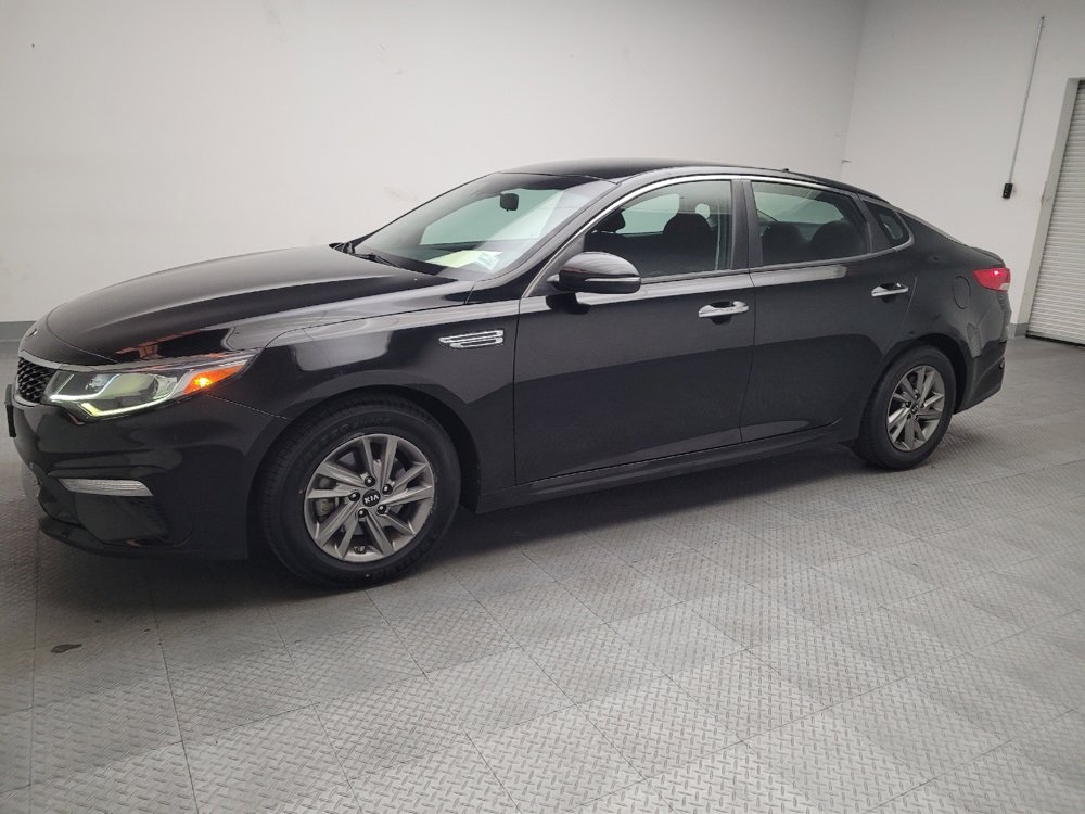 Used 2019 Kia Optima LX image 2