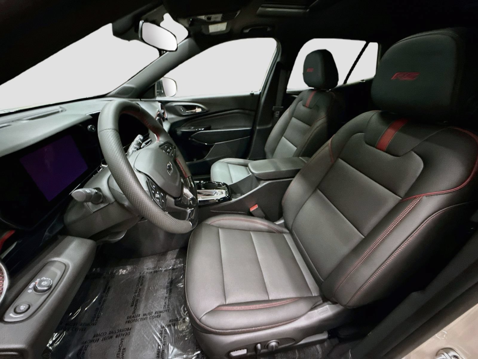 New 2026 Chevrolet Trax RS w/ Sunroof Package FWD image 24