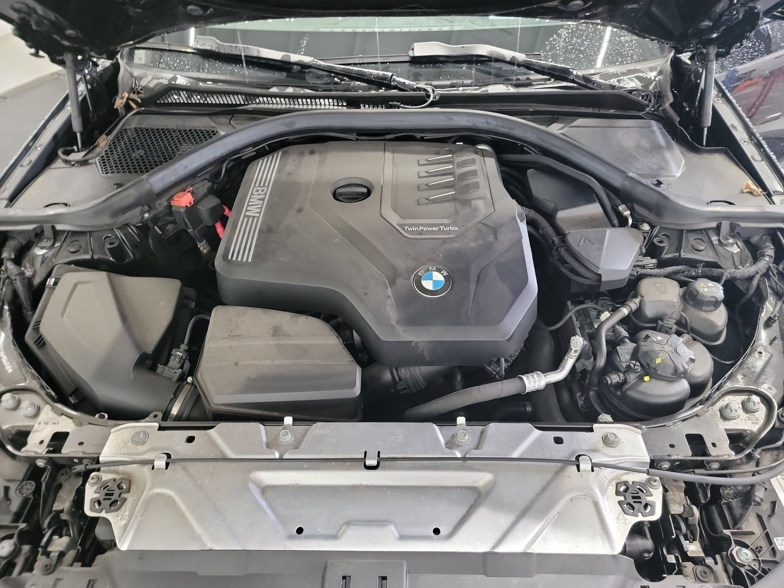 Used 2023 BMW 330i xDrive Sedan w/ Premium Package AWD/4WD image 25