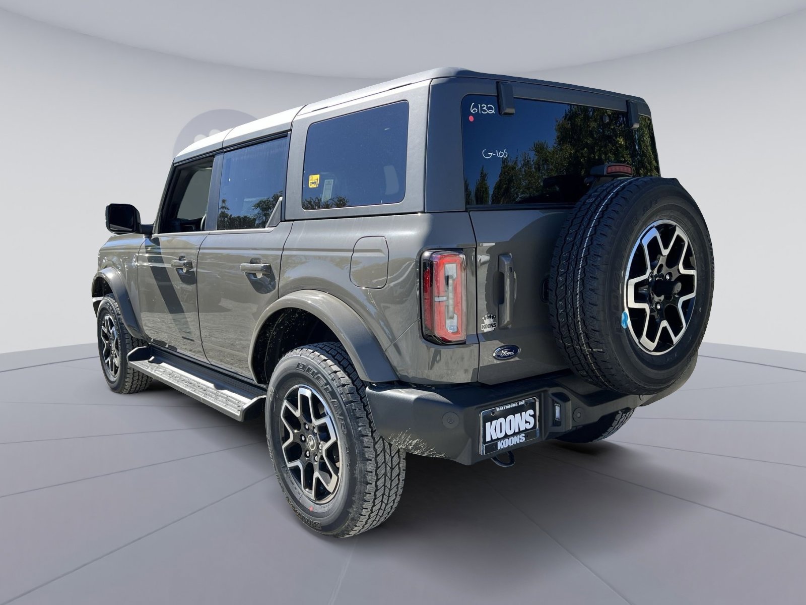 New 2025 Ford Bronco Outer Banks image 4