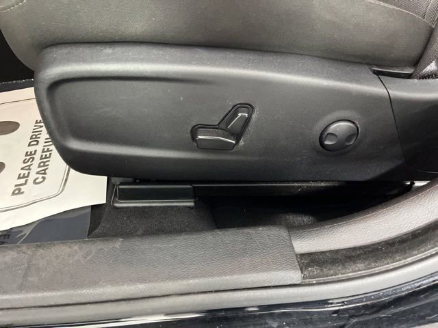 Used 2022 Dodge Charger SXT w/ Blacktop Package image 33