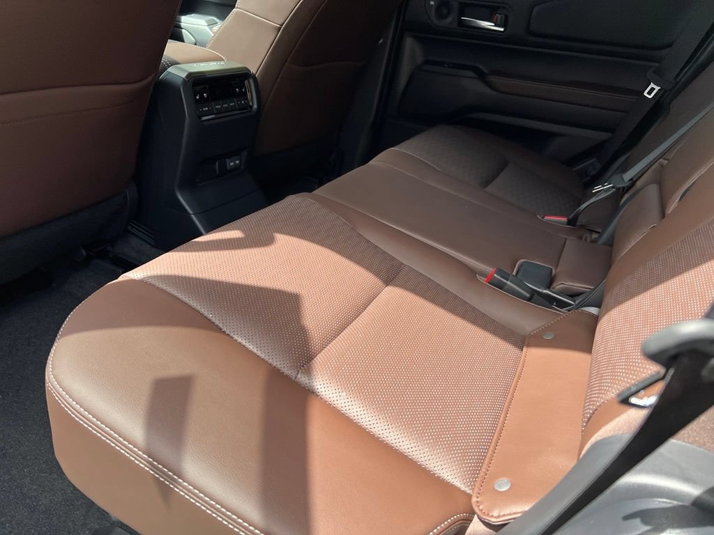 New 2027 Toyota Land Cruiser w/ Premium Package AWD/4WD image 14