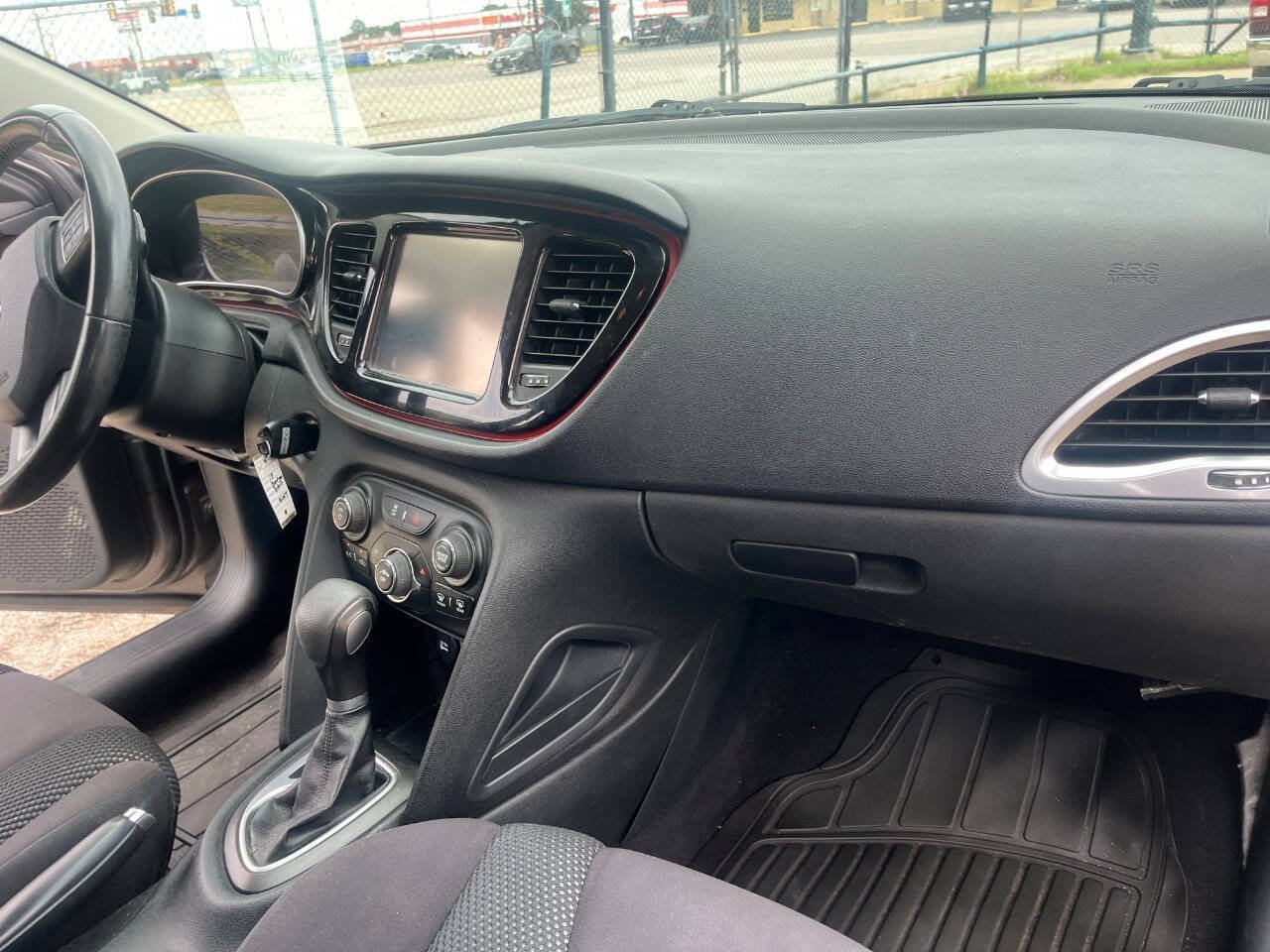 Used 2015 Dodge Dart Aero FWD image 15