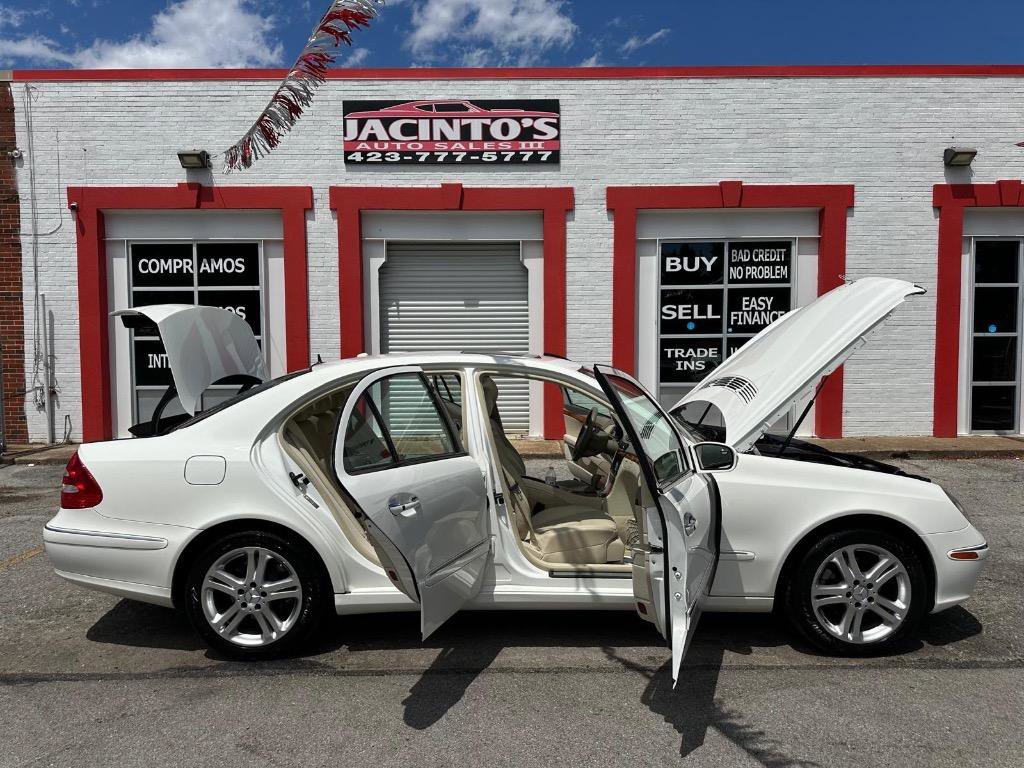 Used 2006 Mercedes-Benz E 350 Sedan image 41