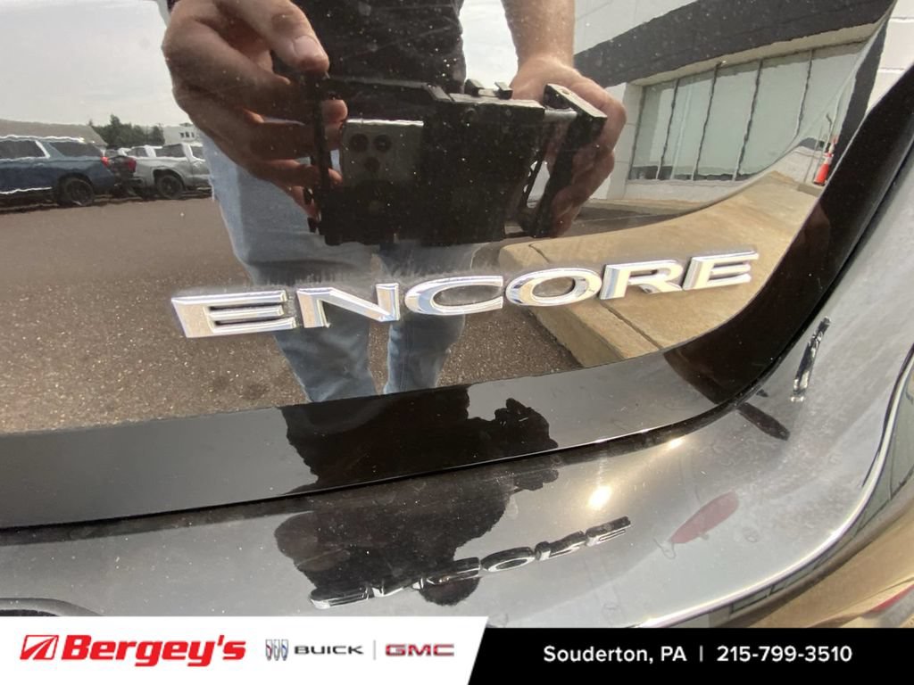 Certified 2020 Buick Encore Preferred FWD image 36