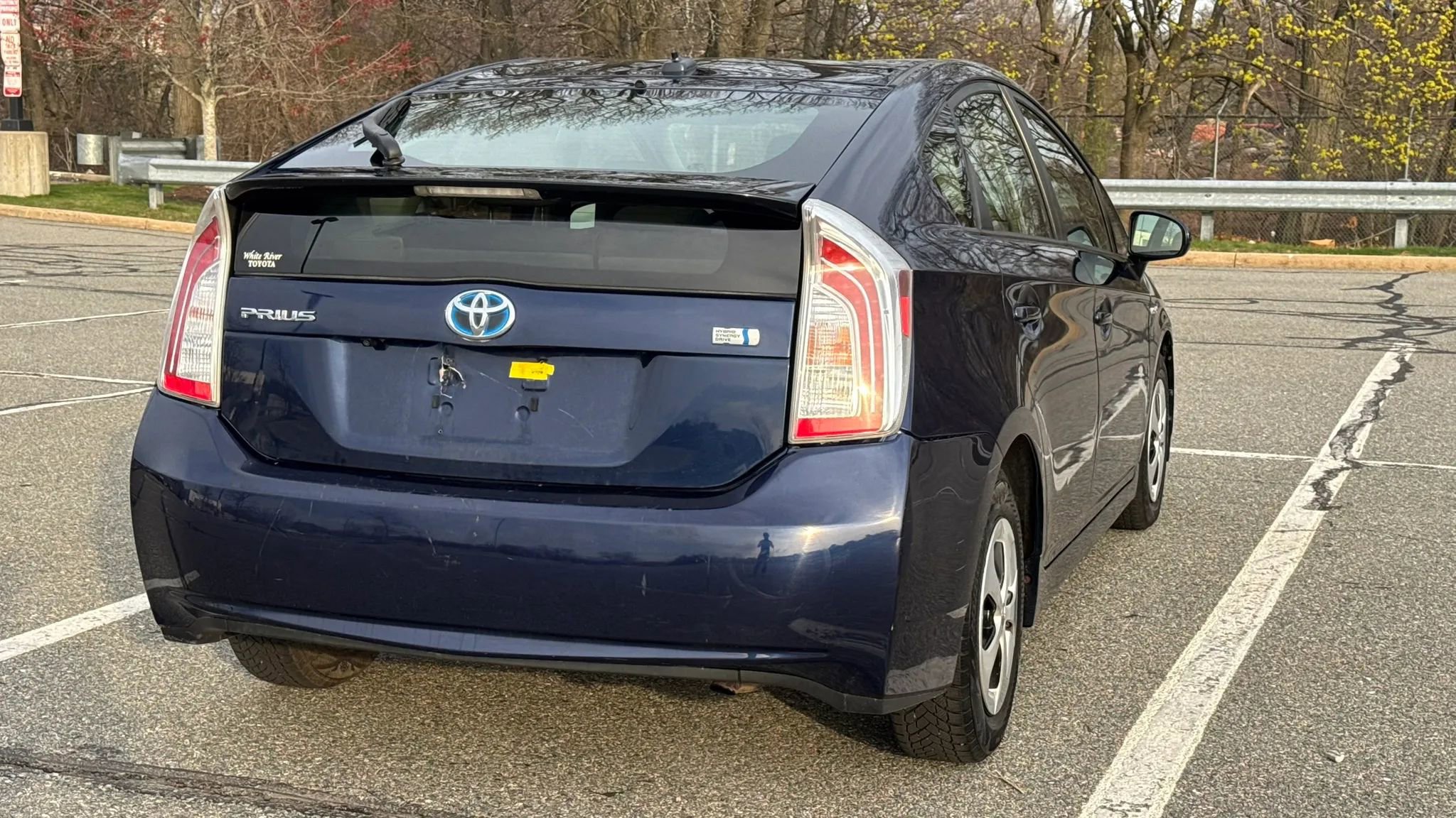 Used 2014 Toyota Prius Three FWD image 5