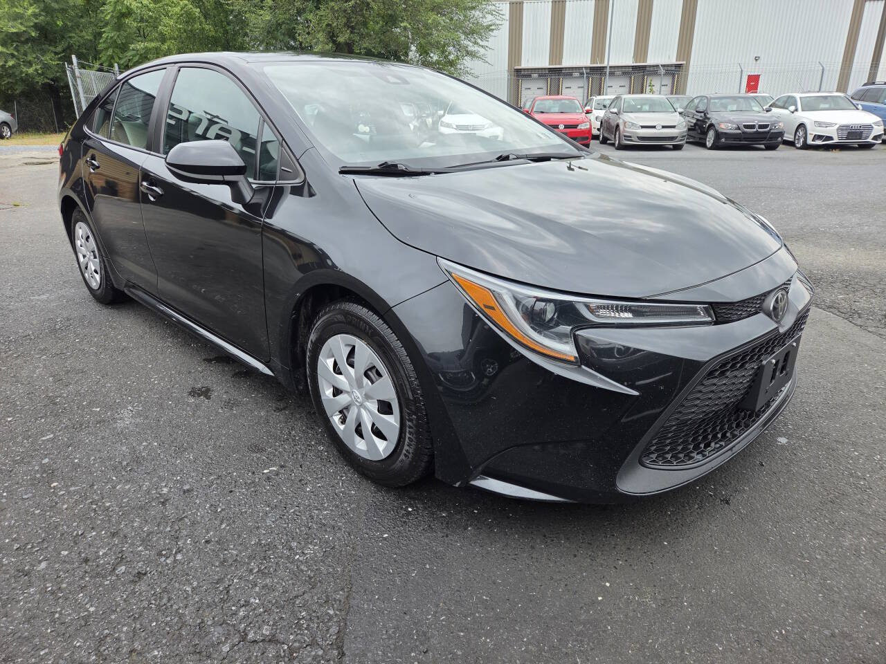 Used 2021 Toyota Corolla L w/ Carpet Mat Package (TMS) FWD image 3