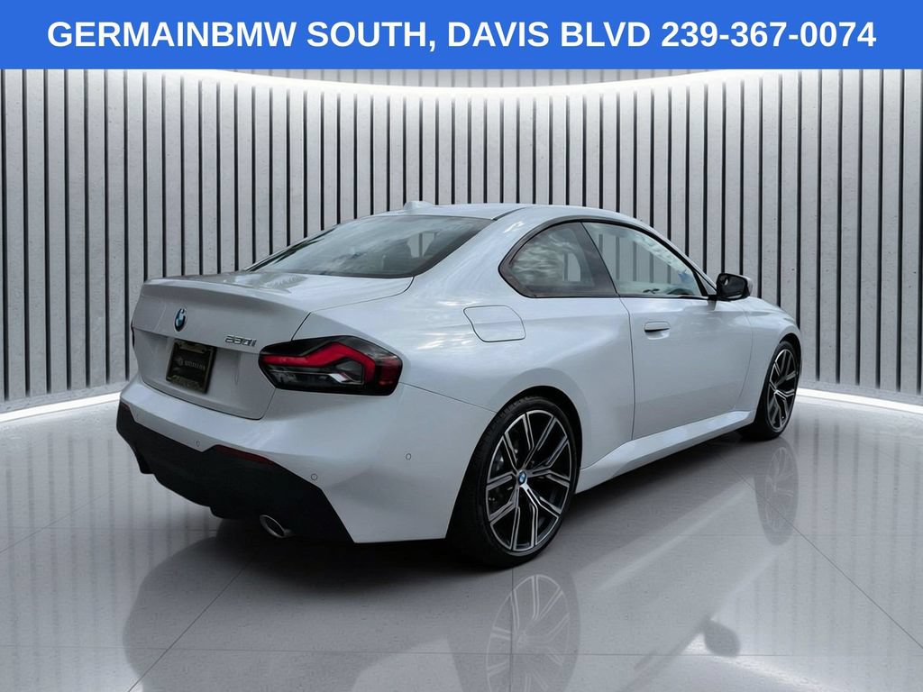 Certified 2024 BMW 230i Coupe w/ Premium Package RWD image 5