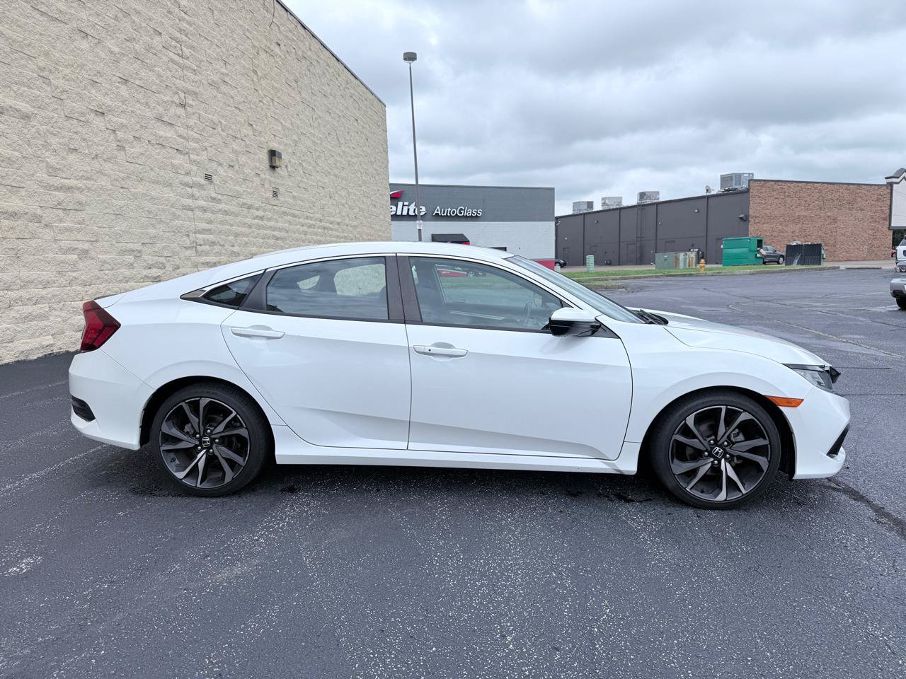 Used 2021 Honda Civic Sport image 6