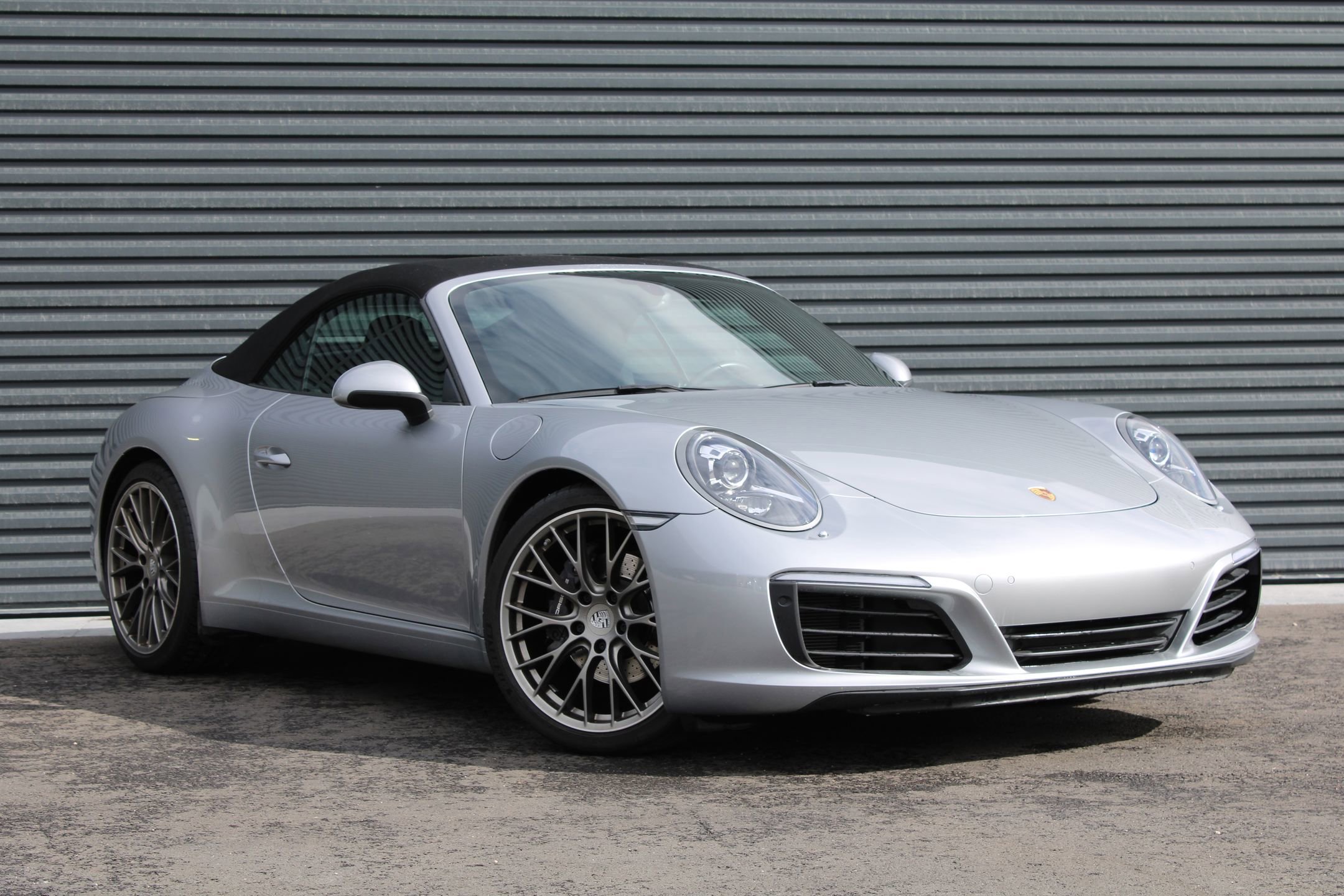 Used 2017 Porsche 911 Carrera image 7