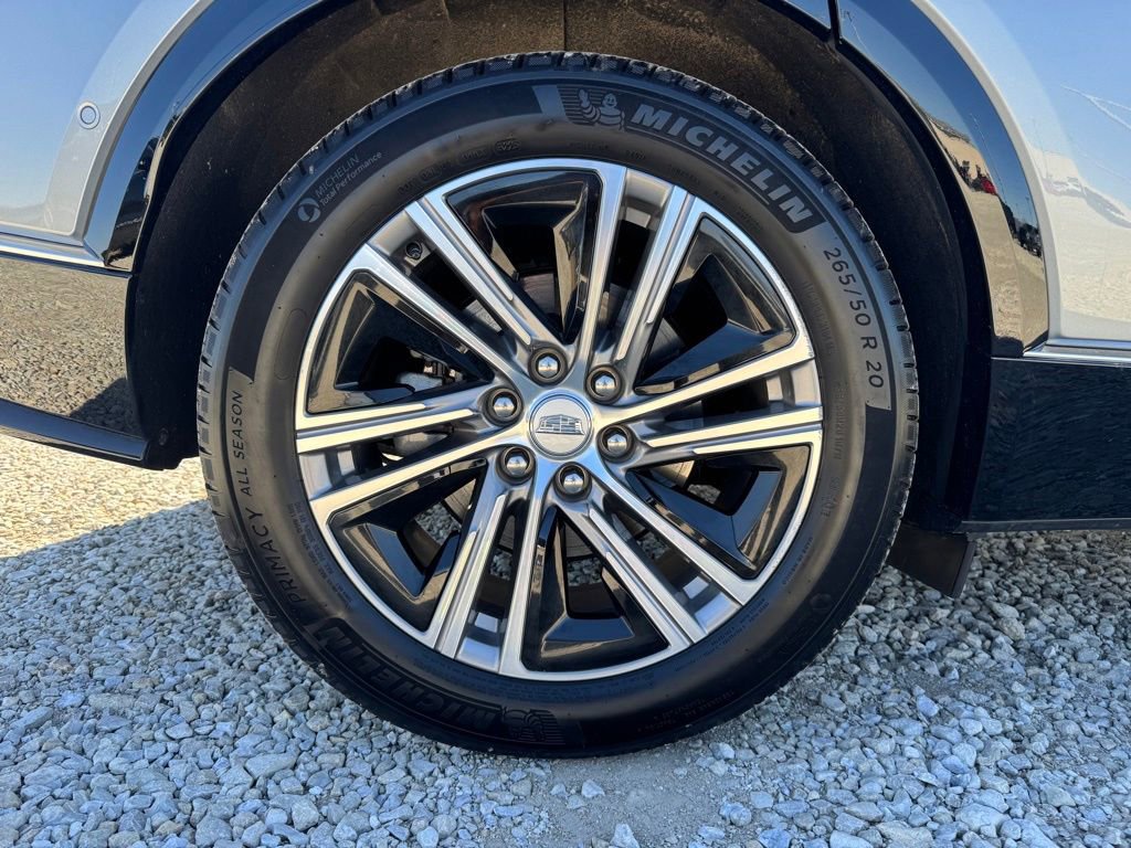 Certified 2024 Cadillac Lyriq Luxury image 17