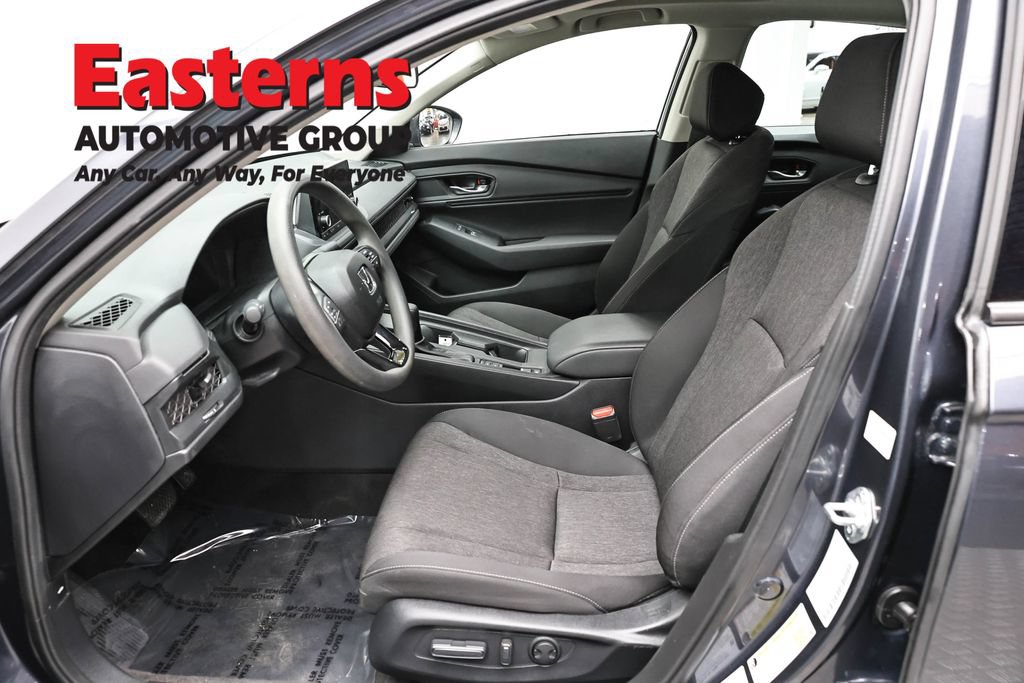 Used 2025 Honda Accord SE image 14