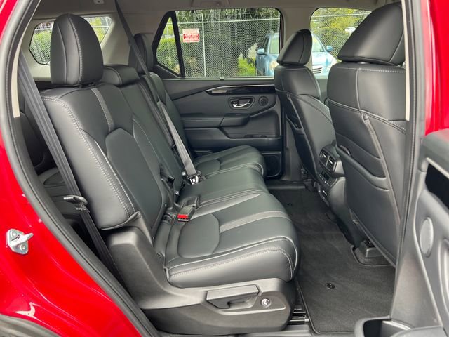 Used 2023 Honda Pilot EX-L image 10