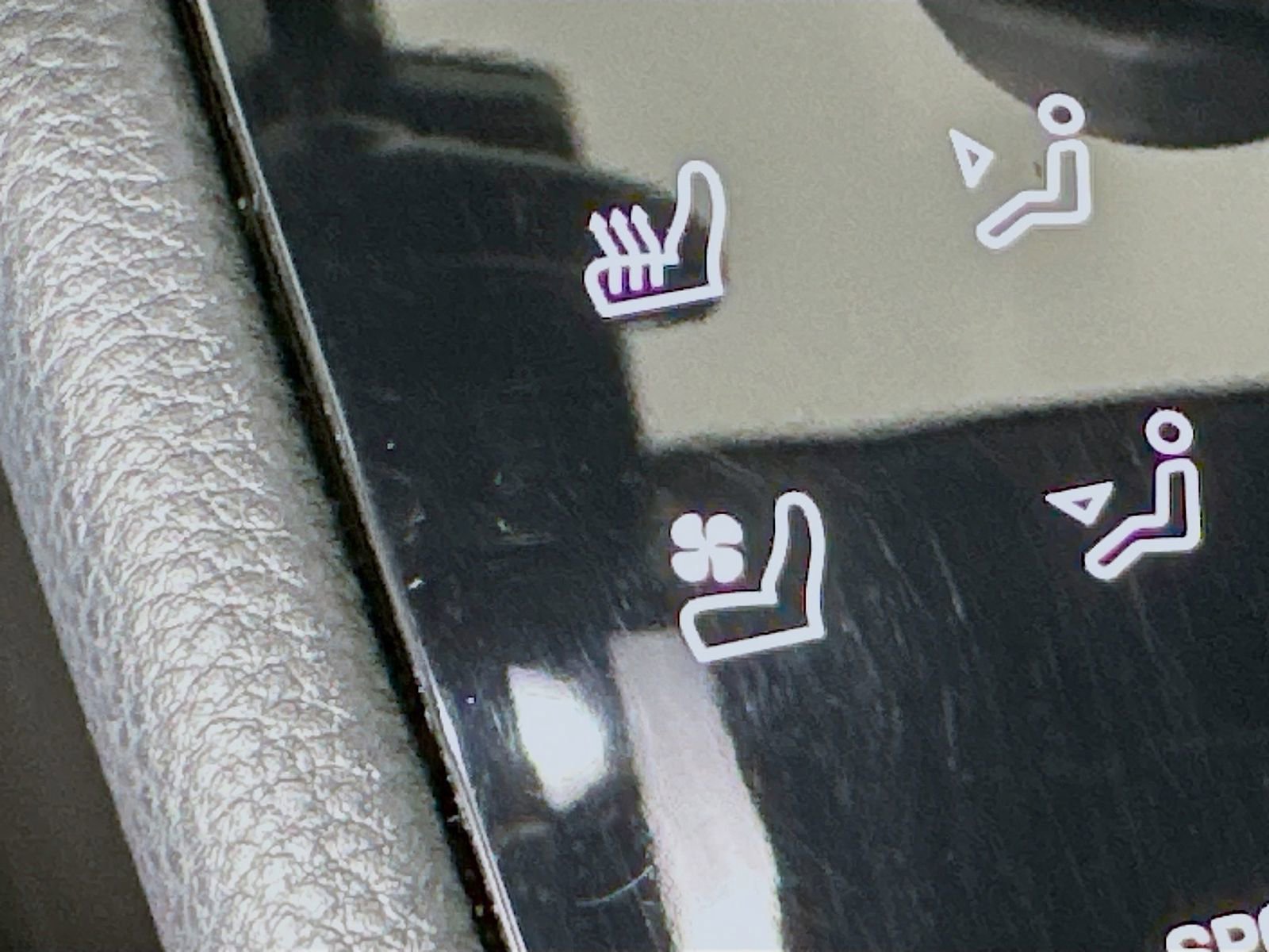 Used 2023 Porsche Macan S image 21