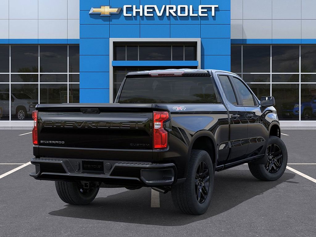 New 2026 Chevrolet Silverado 1500 Custom w/ LPO, Dark Essentials Package image 4