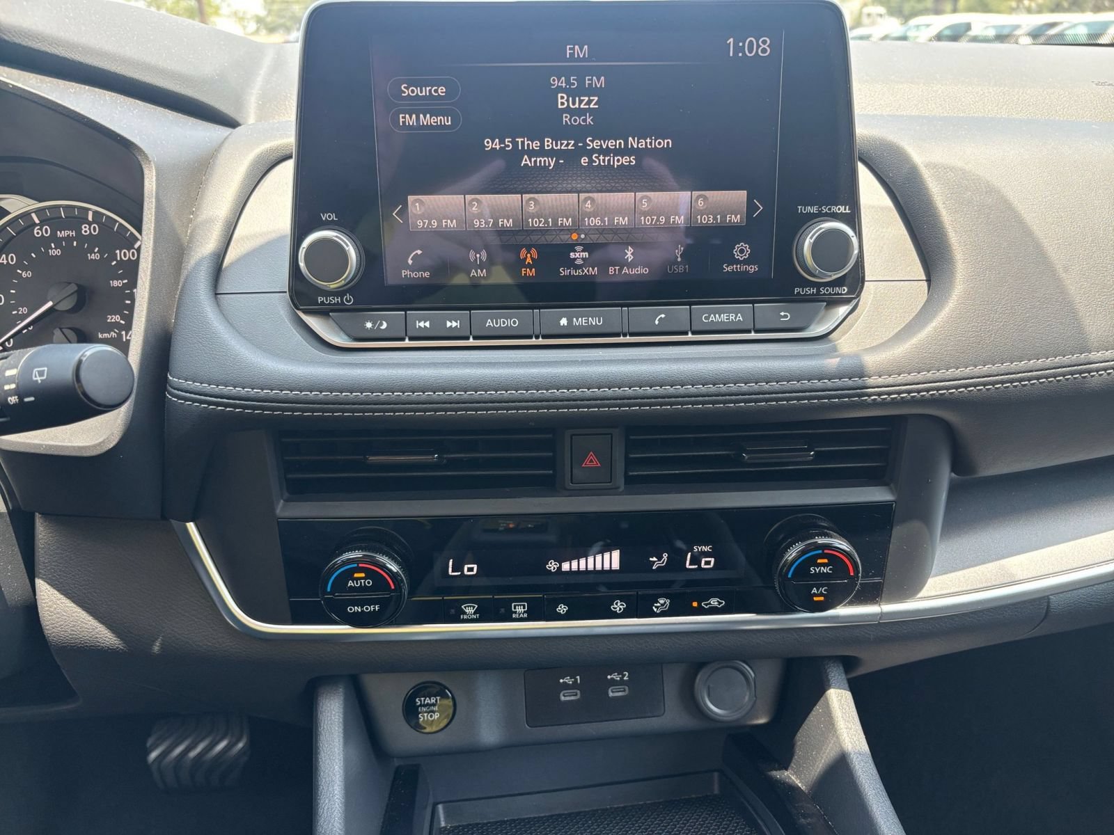 Used 2026 Nissan Rogue SV FWD image 17
