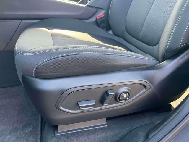 Used 2025 Jeep Grand Cherokee Laredo X w/ Luxury Tech Group I AWD/4WD image 25