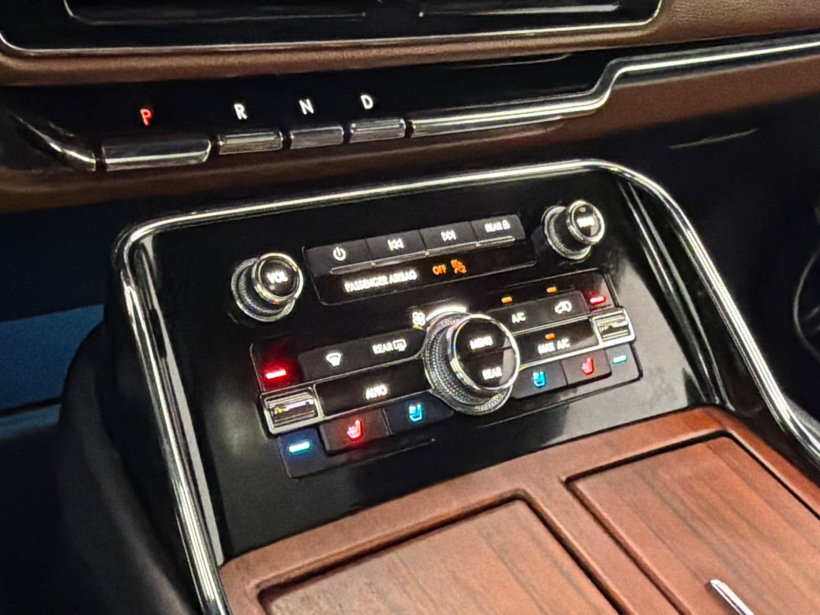 Certified 2023 Lincoln Navigator Reserve AWD/4WD image 33
