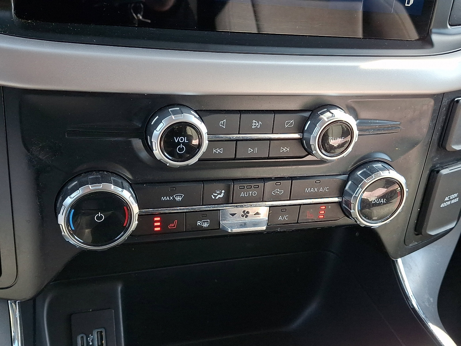 Certified 2023 Ford F150 XLT w/ Equipment Group 302A High image 23