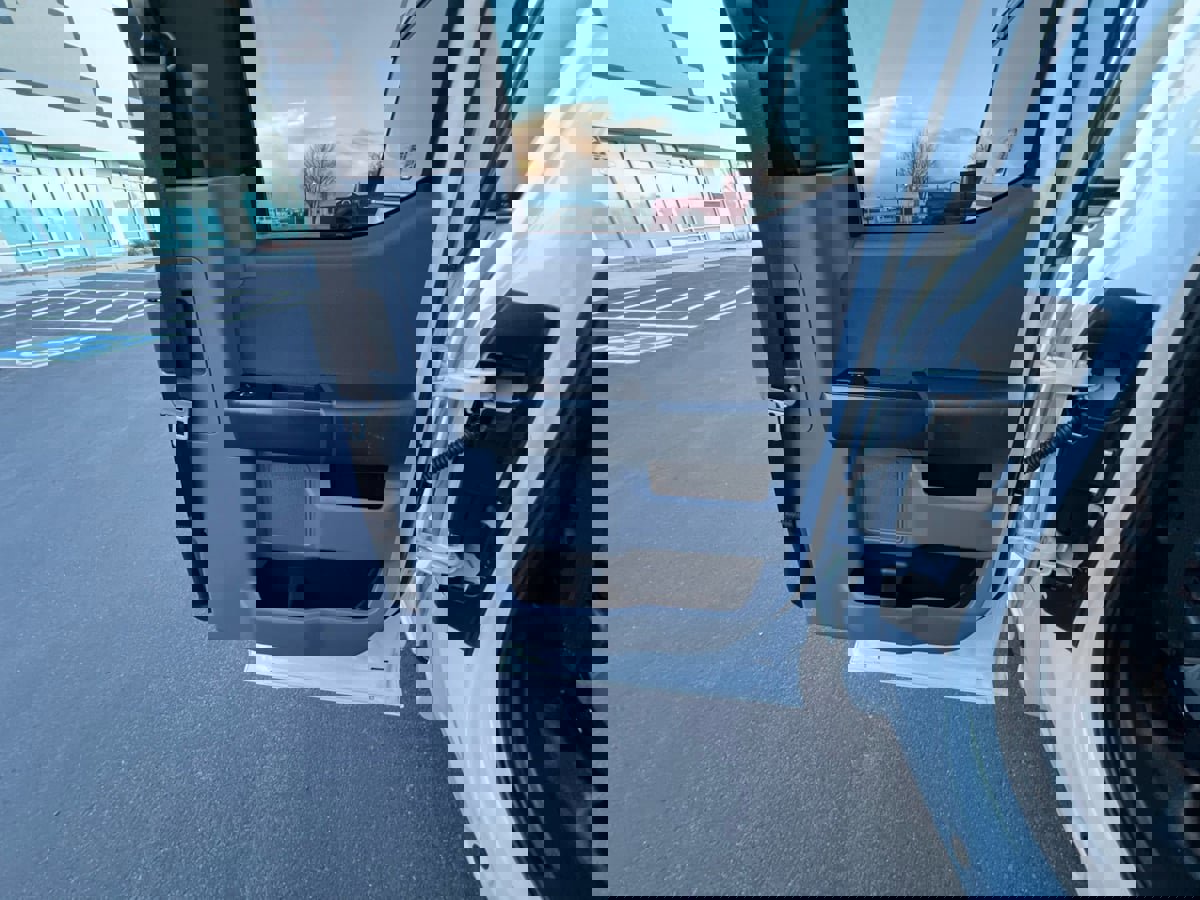 Used 2022 Ford F150 XL w/ Trailer Tow Package image 13