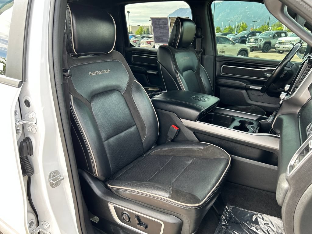 Used 2020 RAM 1500 Laramie AWD/4WD image 19