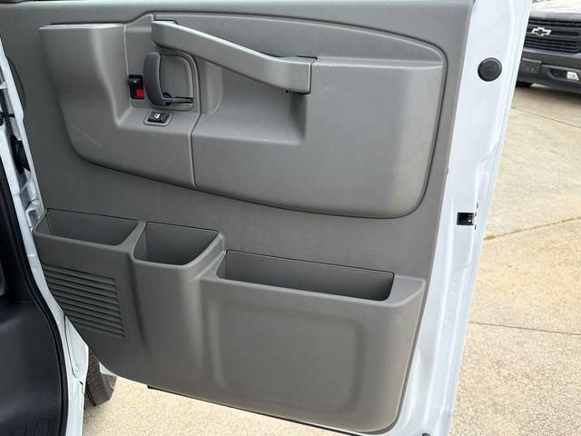 New 2026 Chevrolet Express 3500 w/ Power Convenience Package RWD image 14