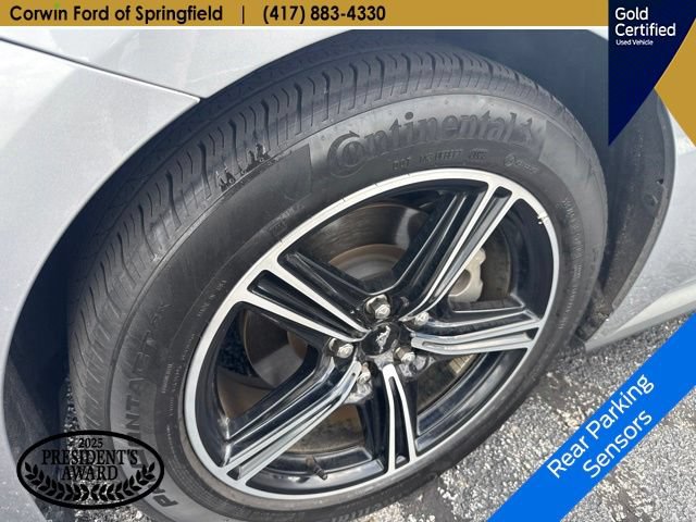 Used 2024 Ford Mustang Premium RWD image 15