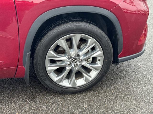 Used 2020 Toyota Highlander Limited image 7