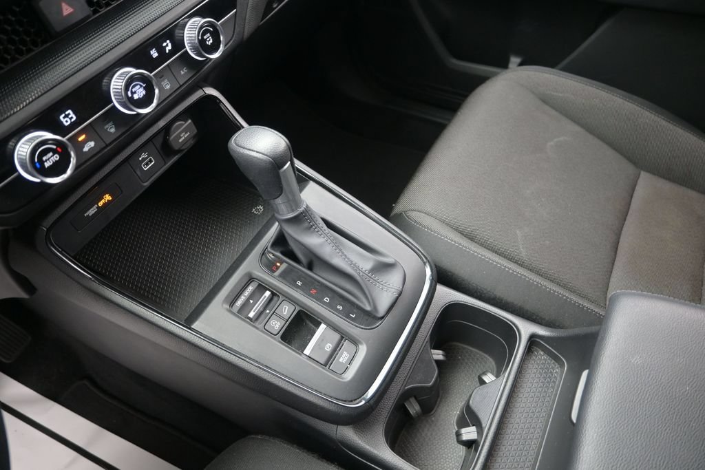 Used 2024 Honda CR-V LX image 14