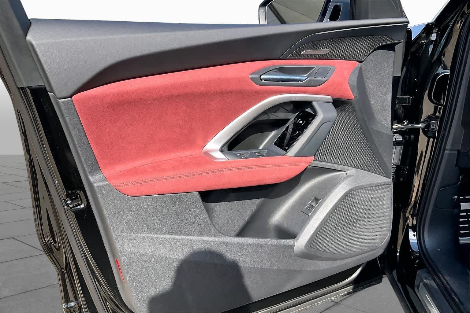 New 2026 Audi SQ5 Prestige AWD/4WD image 10