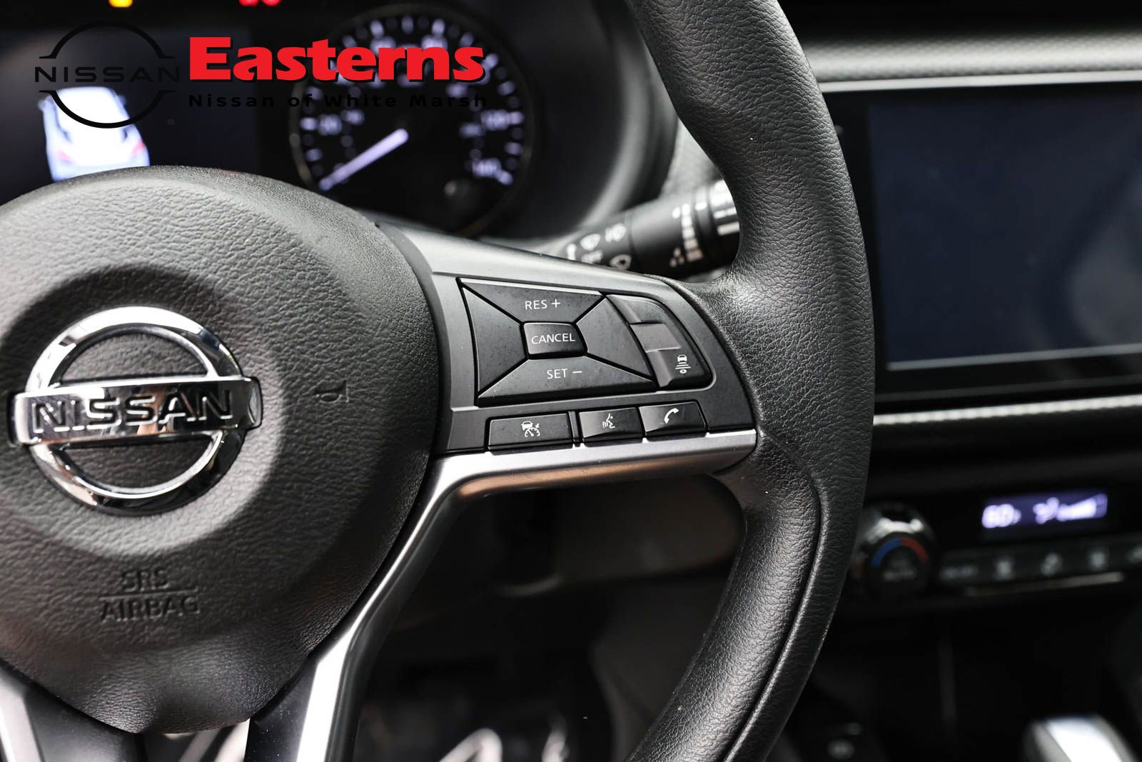 Used 2021 Nissan Kicks SV FWD image 16