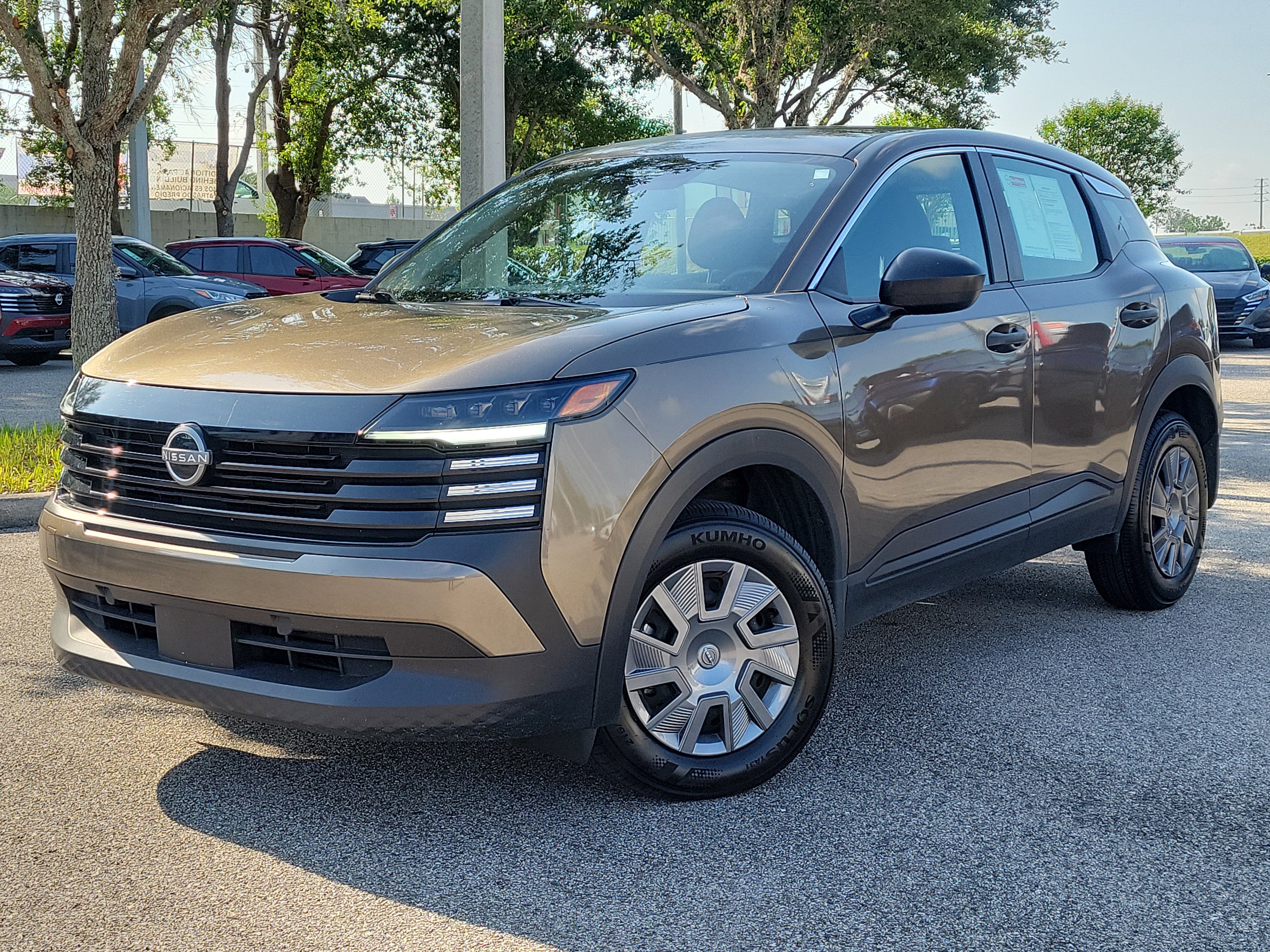 Certified 2025 Nissan Kicks S FWD image 33