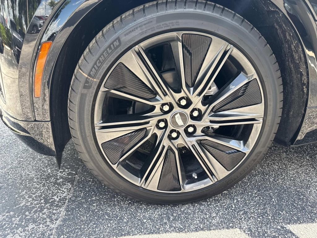 New 2025 Cadillac Lyriq Sport w/ Nappa Leather Package image 10