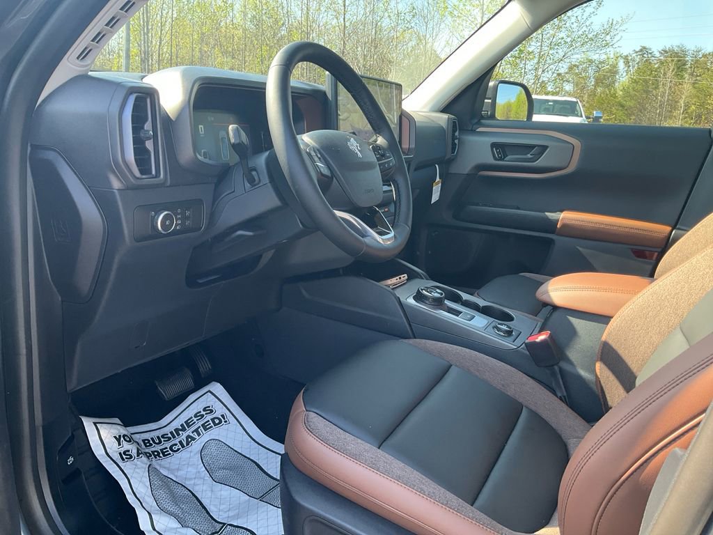 New 2026 Ford Bronco Sport Outer Banks w/ Outer Banks Tech Package+ AWD/4WD image 15