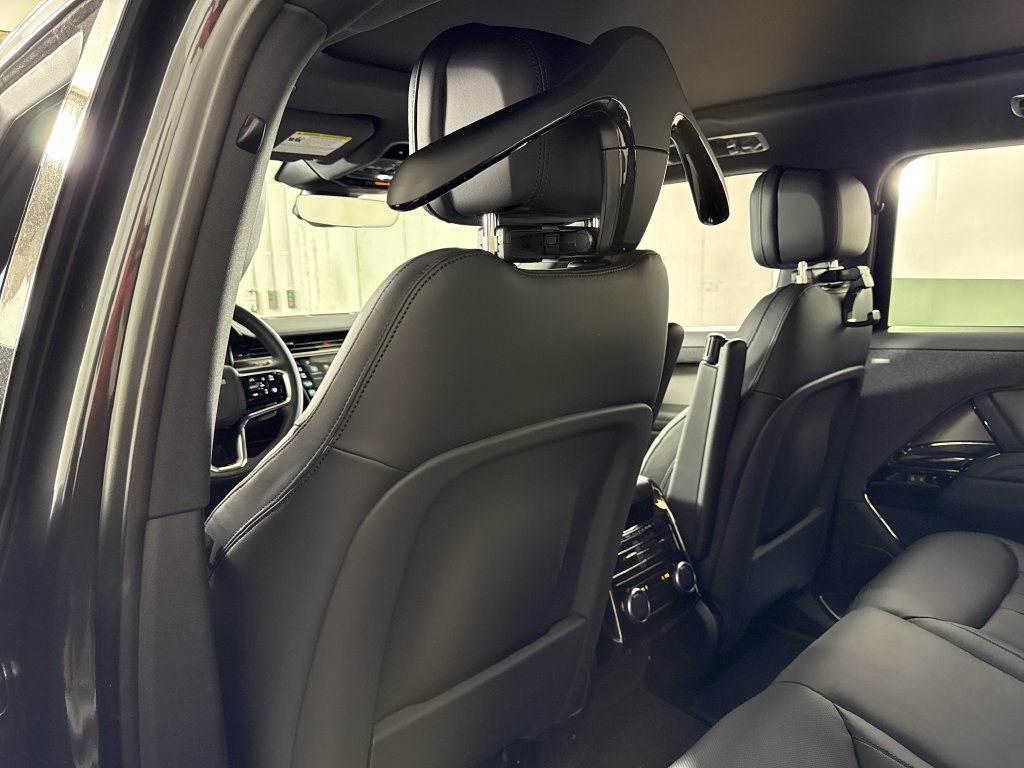 New 2027 Land Rover Range Rover Sport SE AWD/4WD image 29