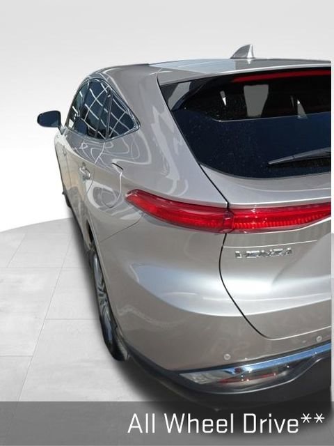Used 2021 Toyota Venza Limited w/ Advanced Technology Package AWD/4WD image 12